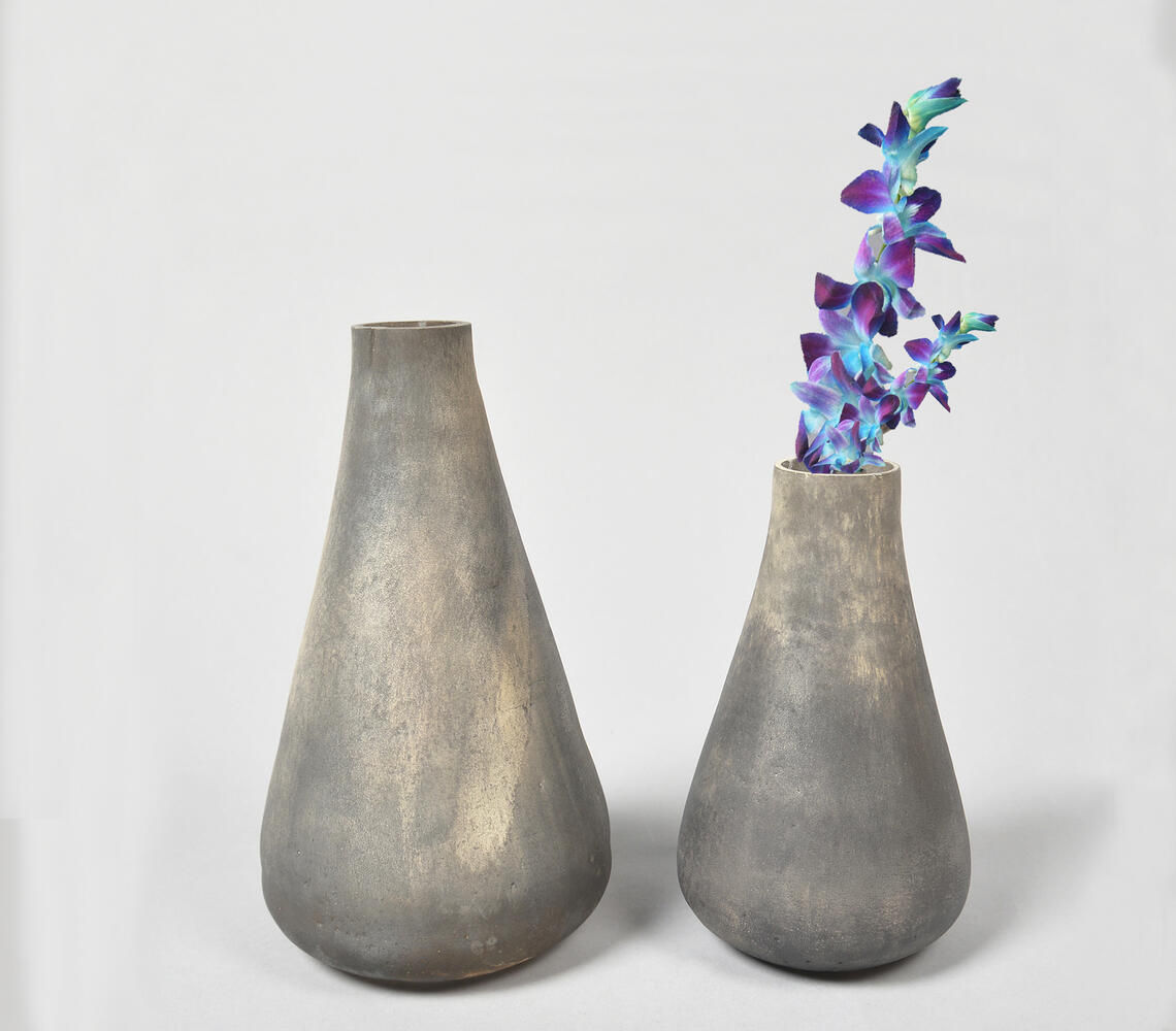 Ashy Frosted Glass Vases (Set of 2)