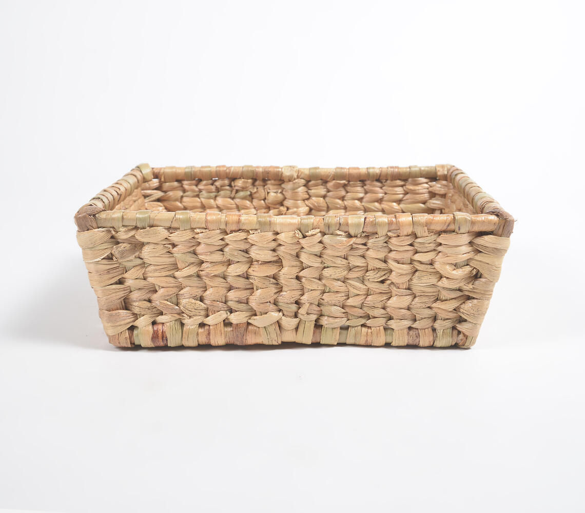 Woven Water Hyacinth Towel Organiser