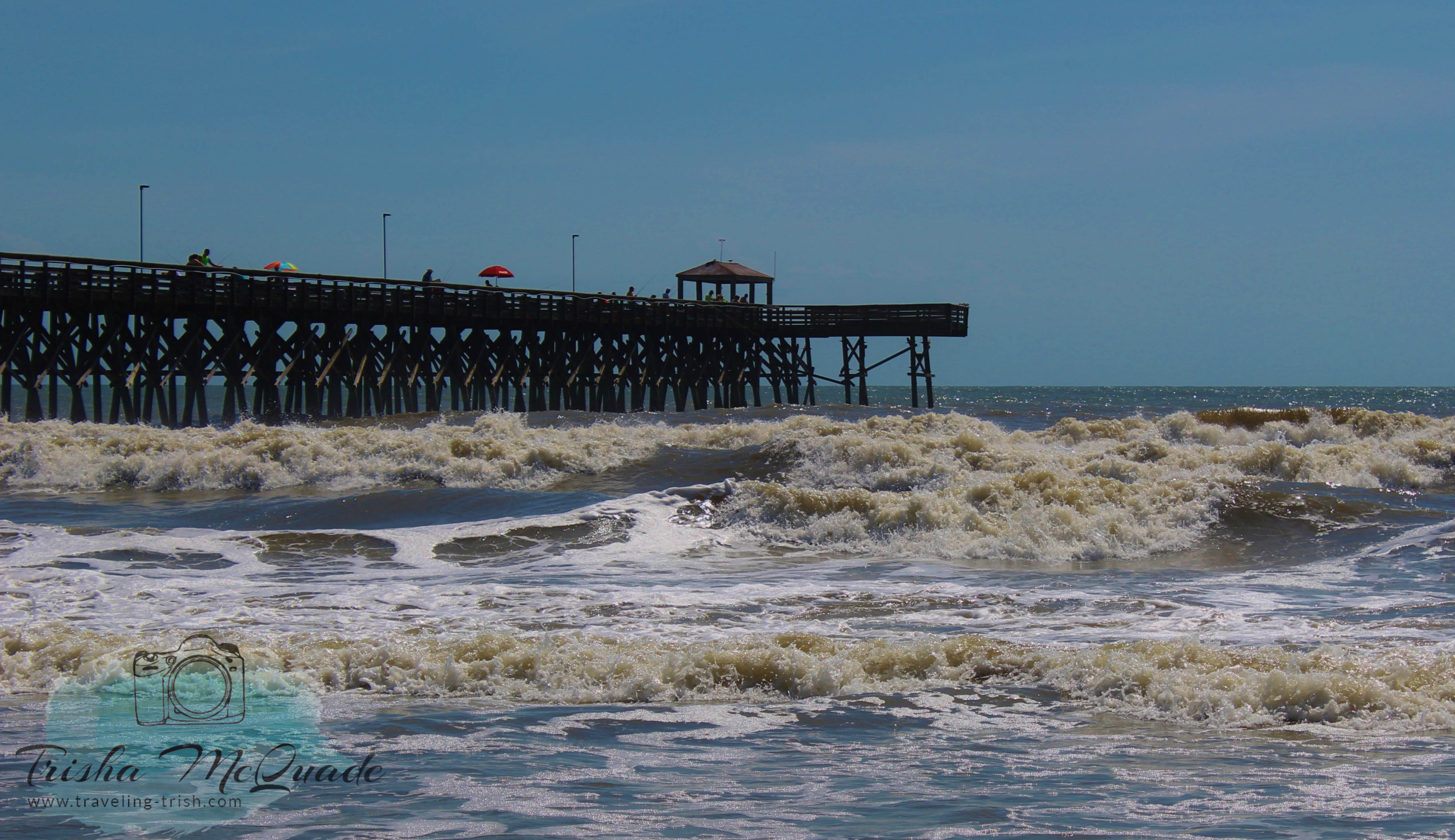Rocking Pier Waves
