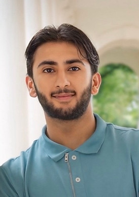 LinkedIn Headshot - Ayaan Tabani.jpg