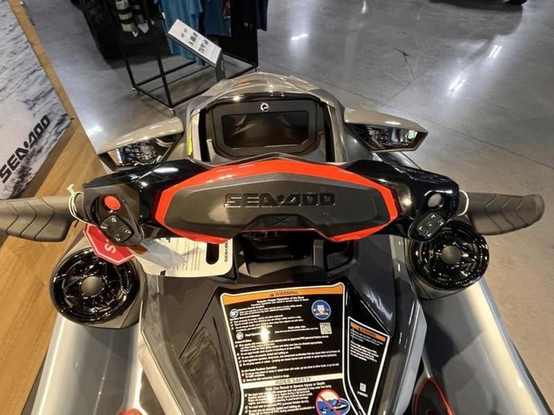 Miniature : 2024 Sea-Doo RXT-X 325