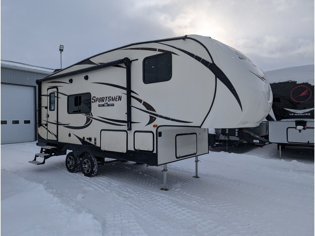 2017 Sportsmen 231RK