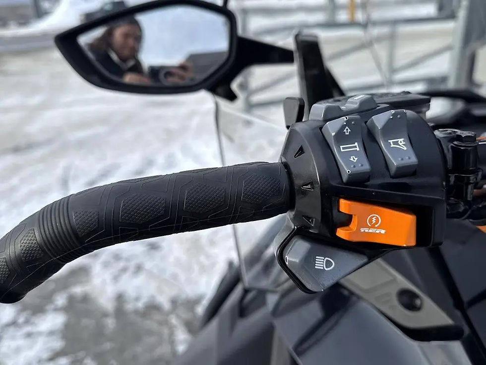 Miniature : 2024 Ski-Doo Expedition SE 900 ACE Turbo R