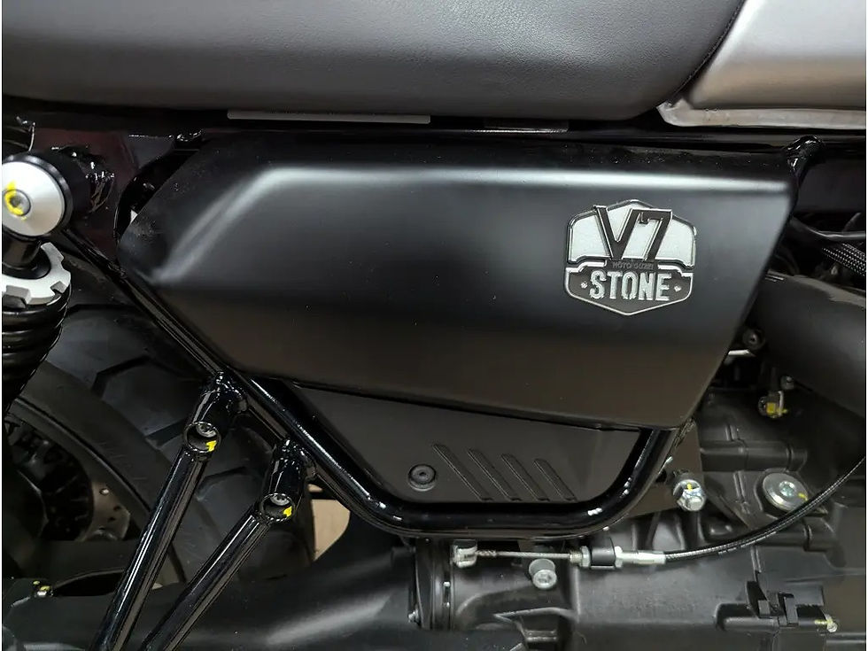 Thumbnail: 2023 Moto Guzzi V7 Stone
