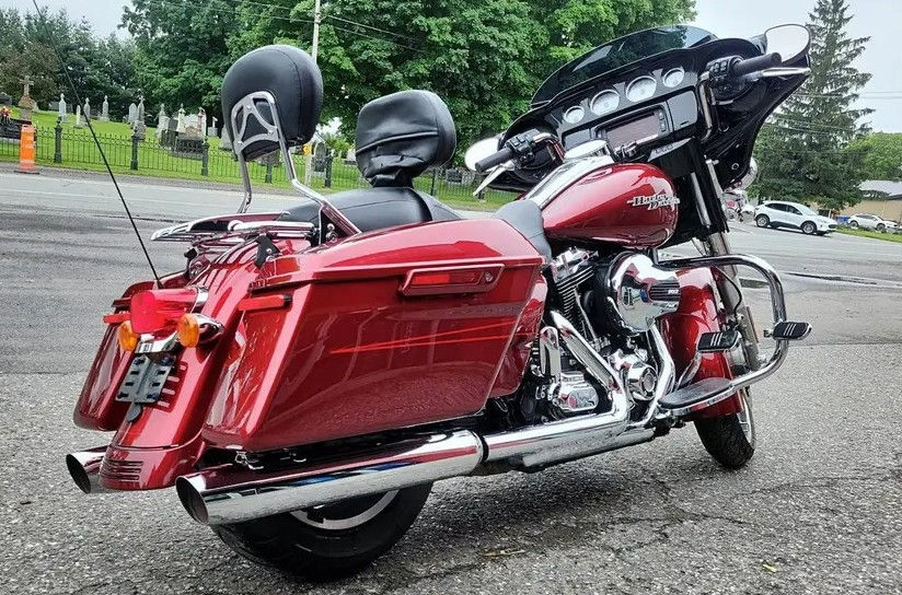 Miniature : 2016 Harley-Davidson FLHXS Street Glide