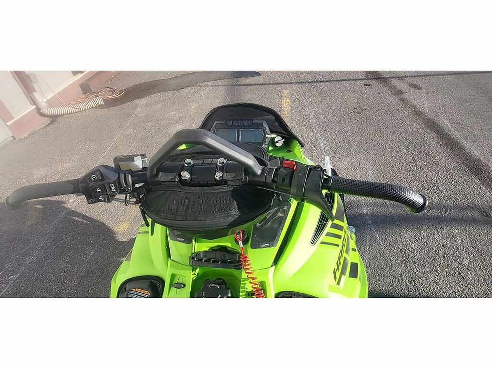 Thumbnail: 2022 Arctic Cat M 8000