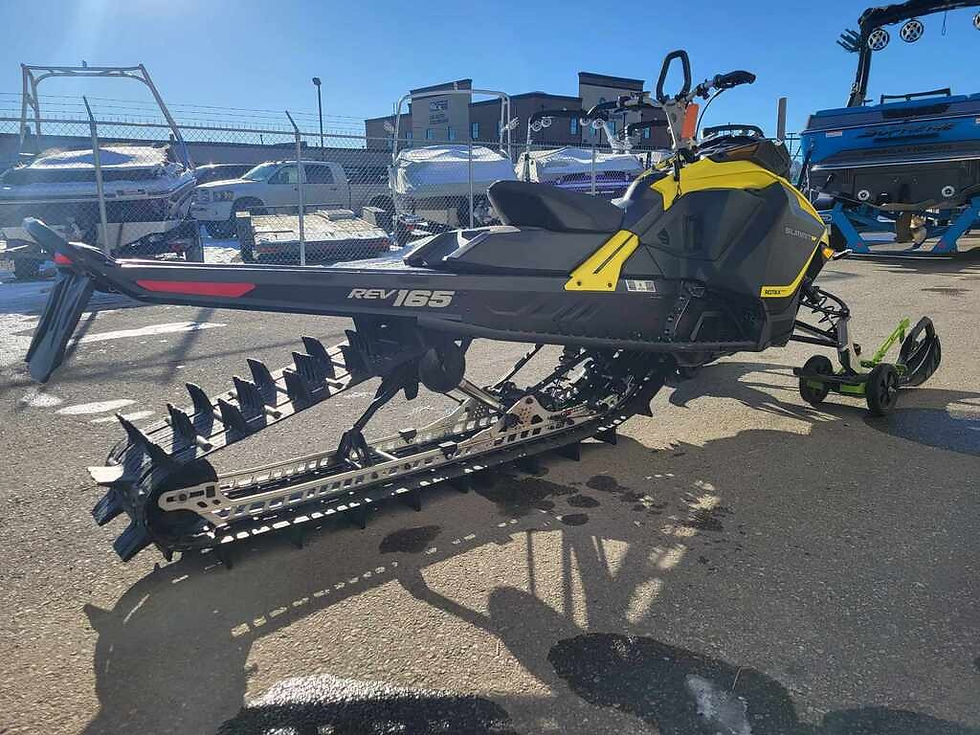 Thumbnail: 2017 Ski-Doo SUMMIT SP 850 165 850 ETEC