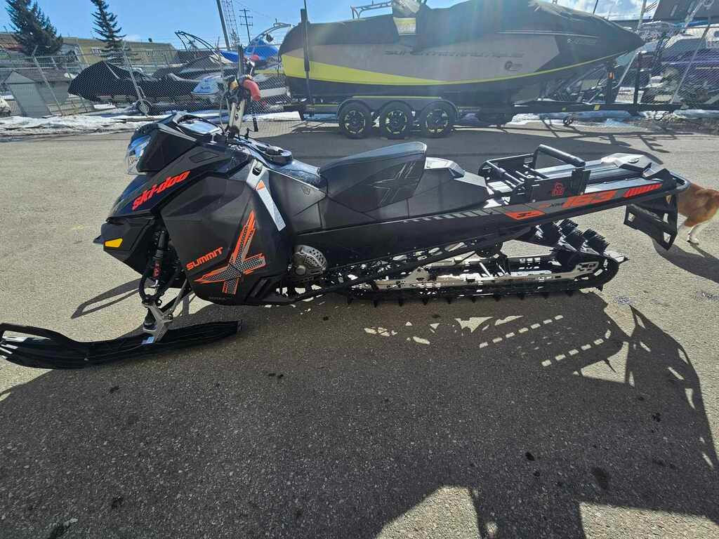 2015 Ski-Doo Summit X 163 800R E-TEC