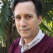 A Magia da Observação, dos Pensamentos e da Imaginação para Transformar a Realidade
Pense, imagine e transforme a sua realidade.