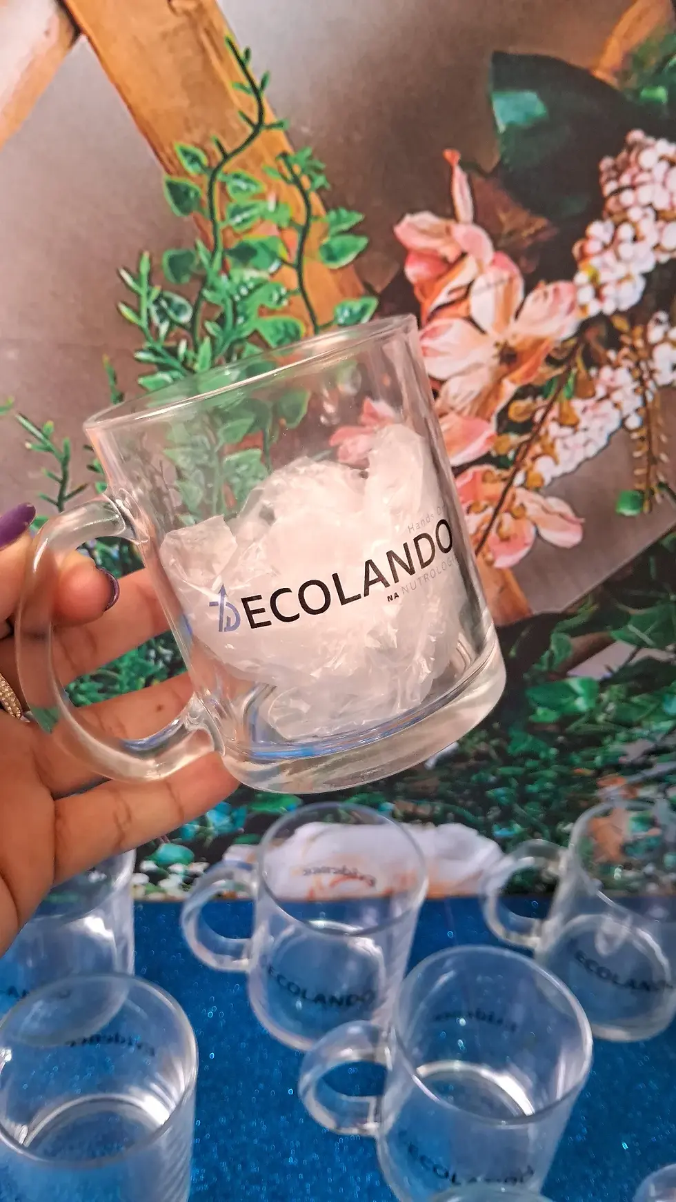 Caneca em vidro personalizada