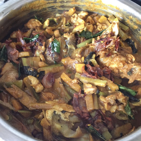 Meen Thala(Fish heads )& Kaya Curry