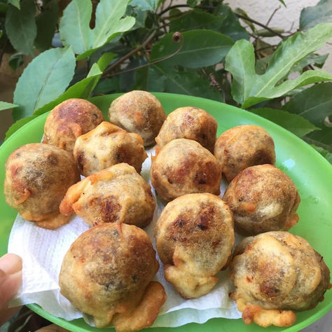 Ethakka/Nendrapazham Bonda