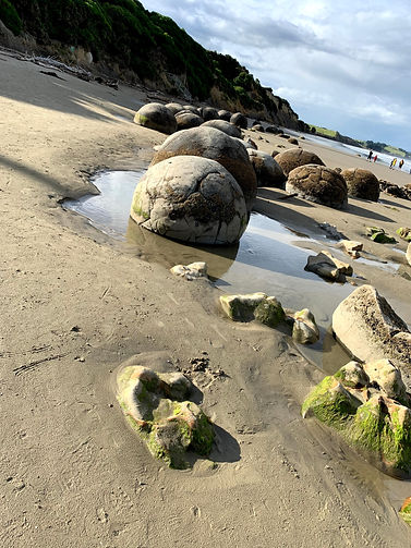 Boulders.HEIC