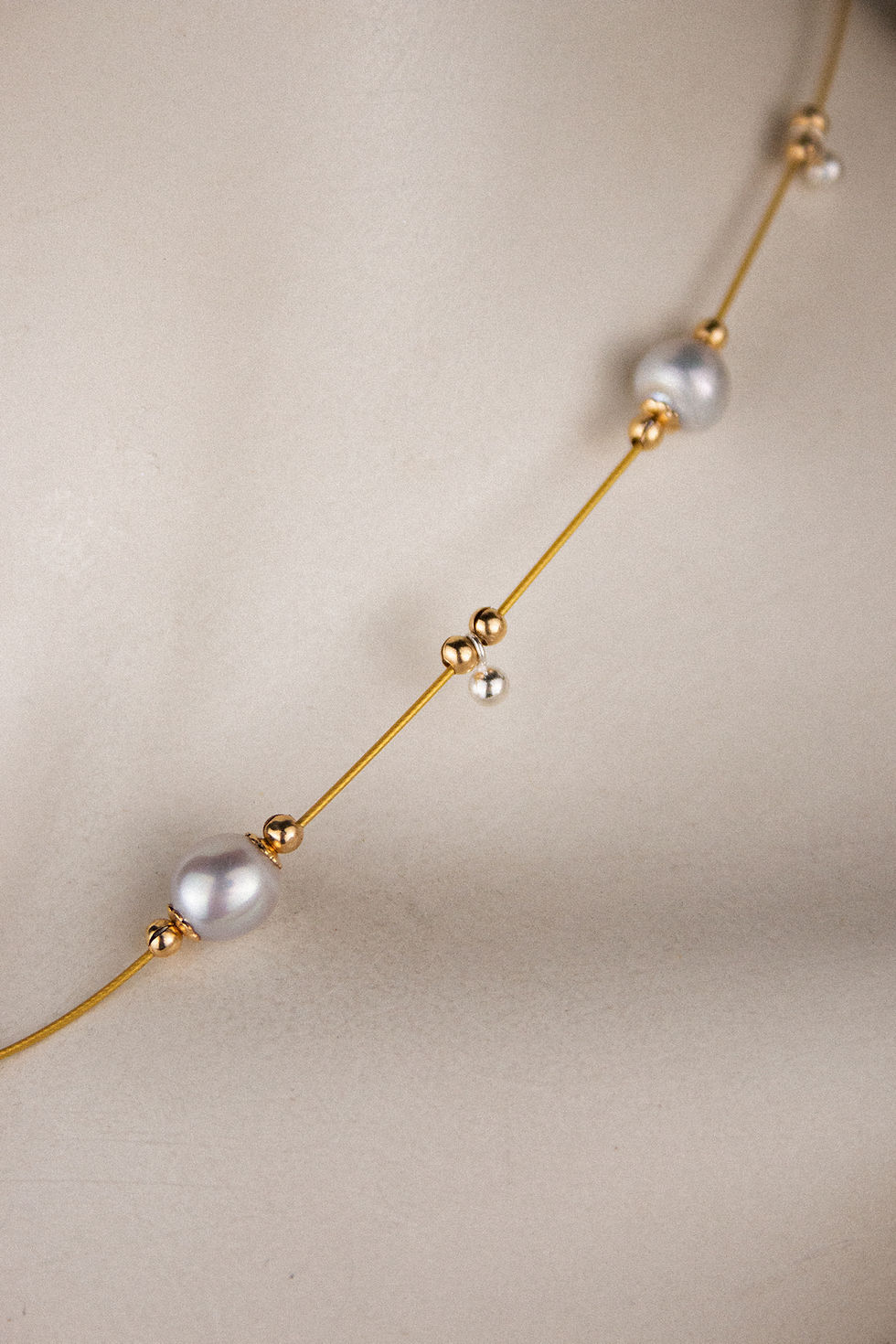 Thumbnail: Weighted Necklace