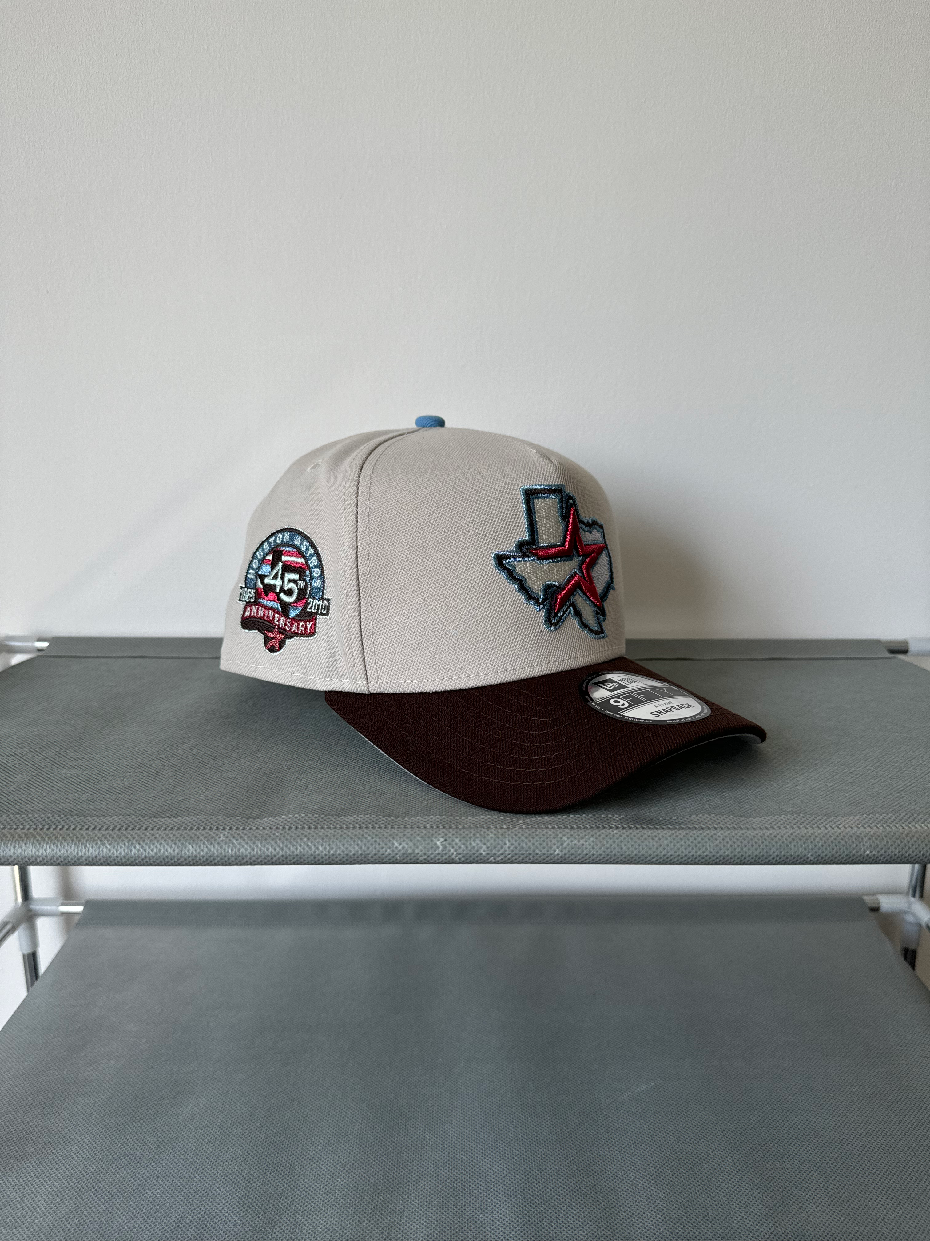 Gris con café y logo clásico, Astros 45th Anniversary