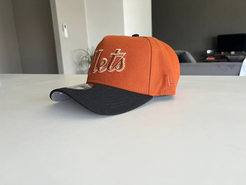 Miniatura: Naranja con negro letras brillosas, Mets 25th anniversary
