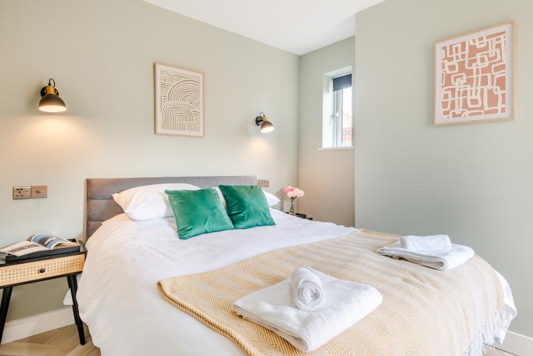 Cottage in the Uk.jpg