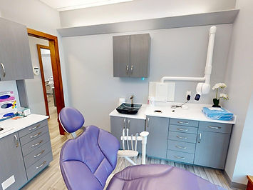 Smile-Craft-Boston--Inside-tr1.jpg