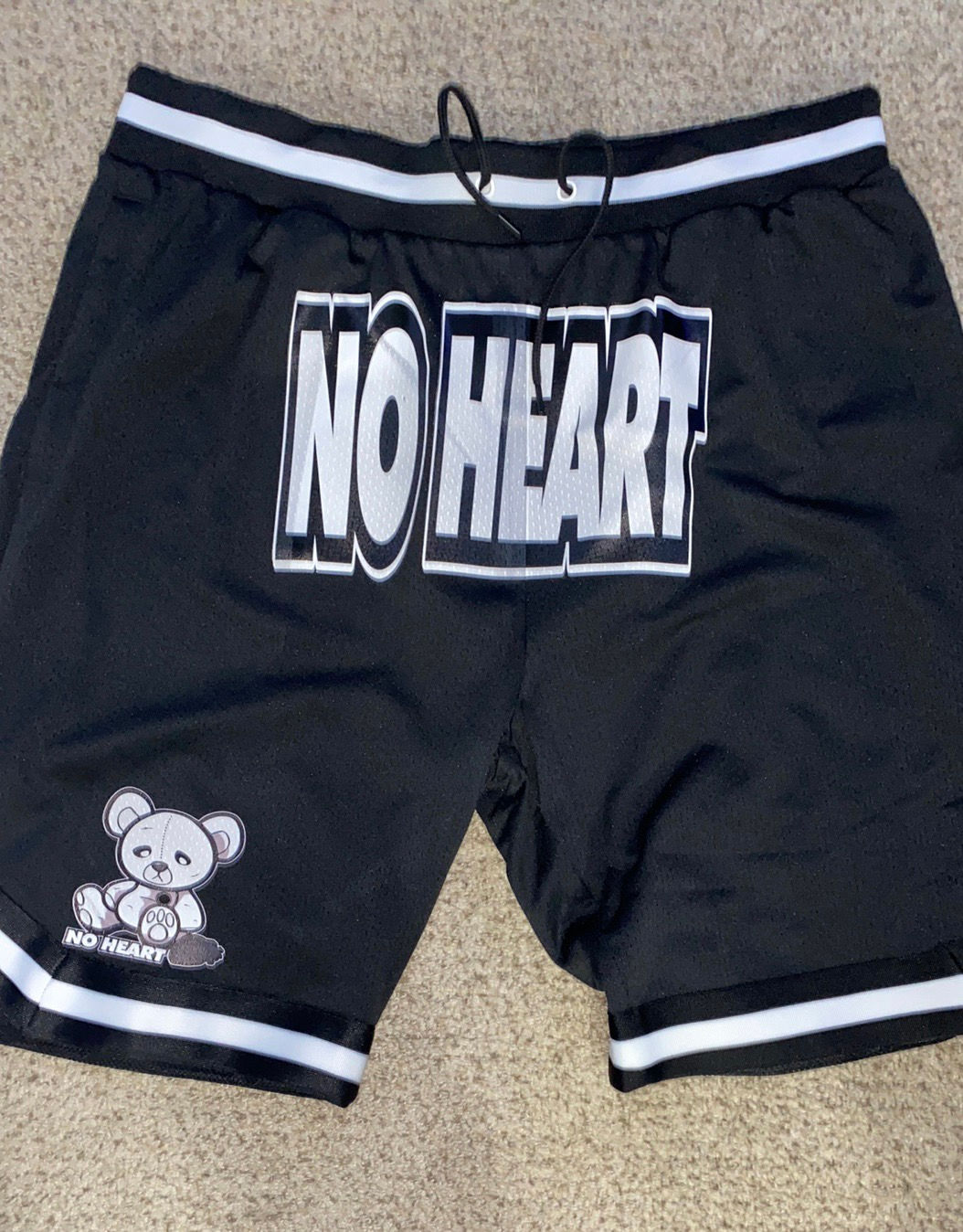 No heart shorts
