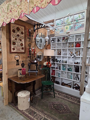 Mud Creek Antique 2026 (Interior 1) (38).jpg