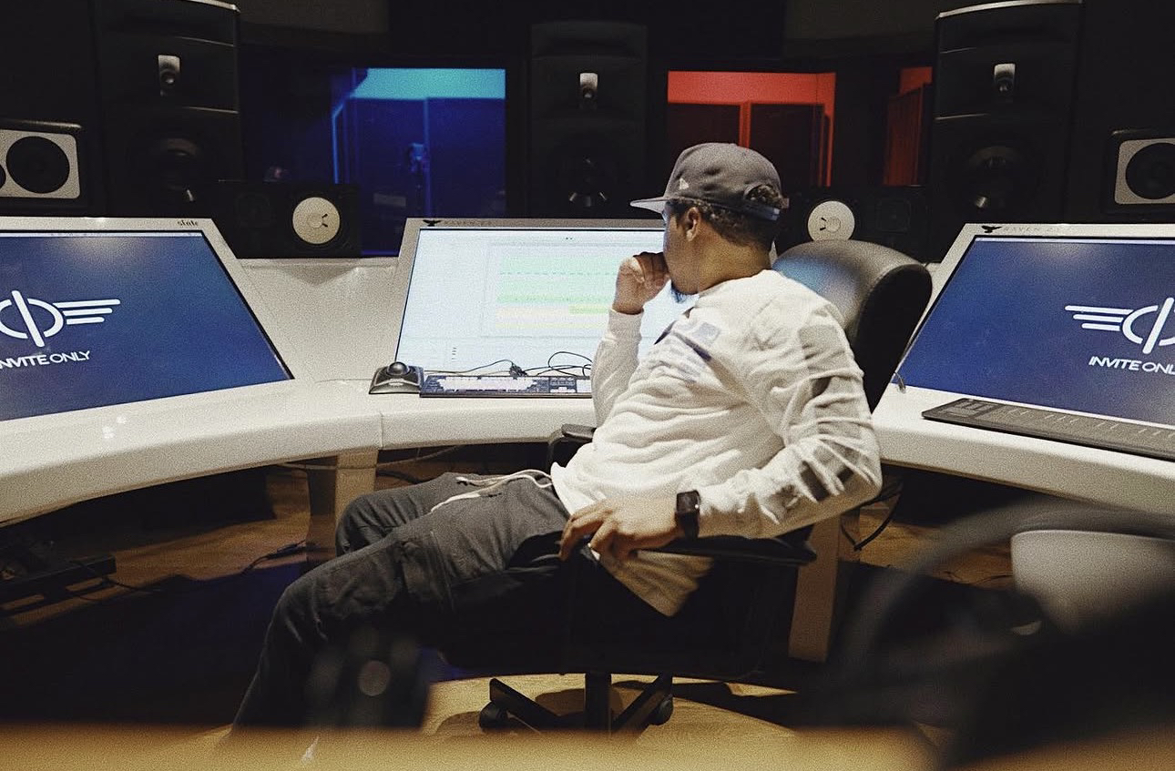 AyyDot en el estudio