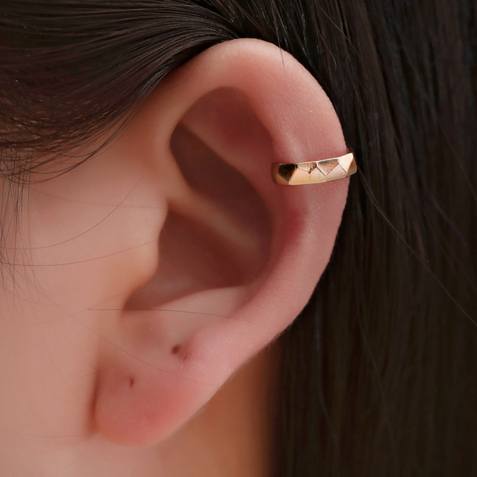 Thumbnail: Dann Ear Cuff