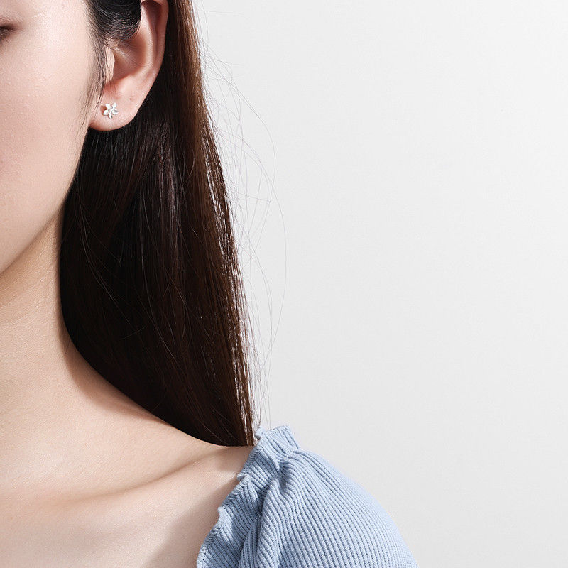 Thumbnail: Flower Earrings