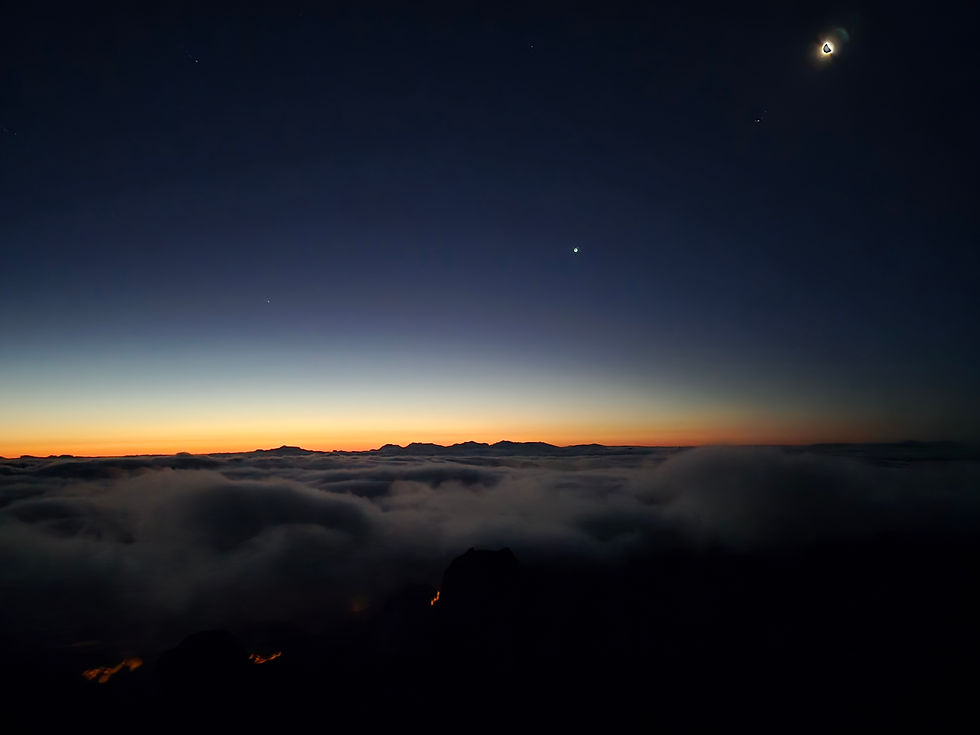 Lever de soleil avec petit-déjeuner