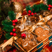 CHRISTMAS GINGERSNAP