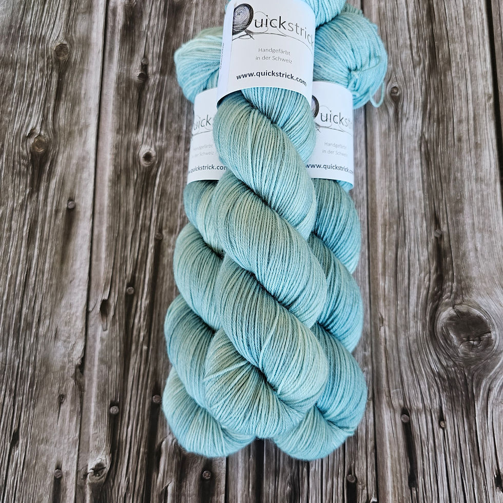 Super Sock Merino - a hint of mint