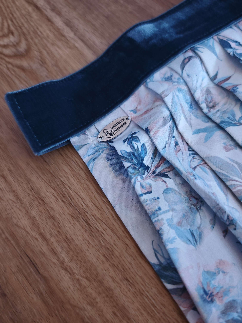 Miniaturbild: Dirndlschürze - Länge 67cm - hellblau