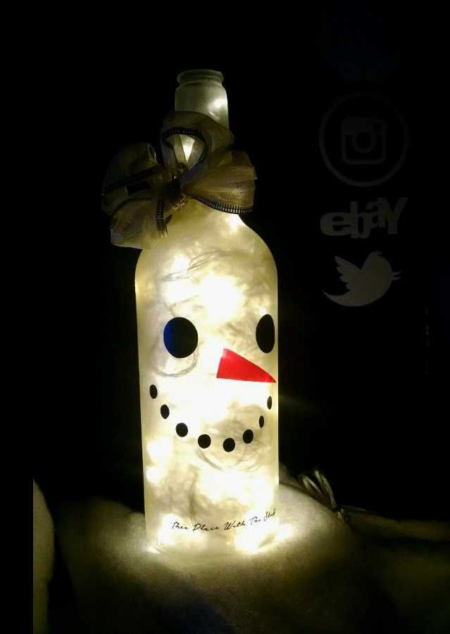 Thumbnail: Snowman Face in White LED Light