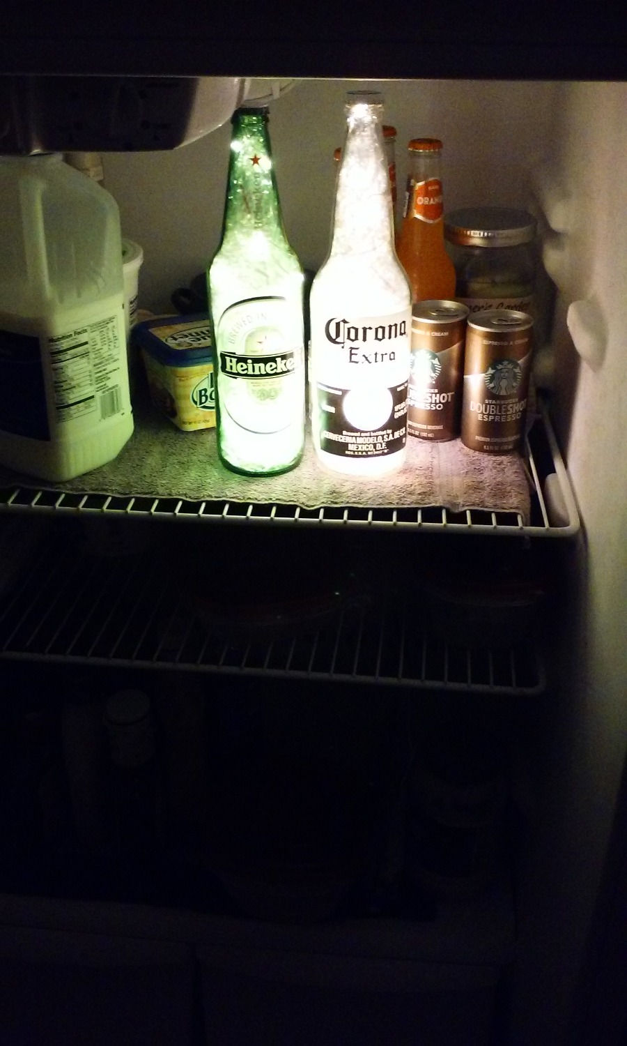 Thumbnail: Heineken or Corona Beer Light