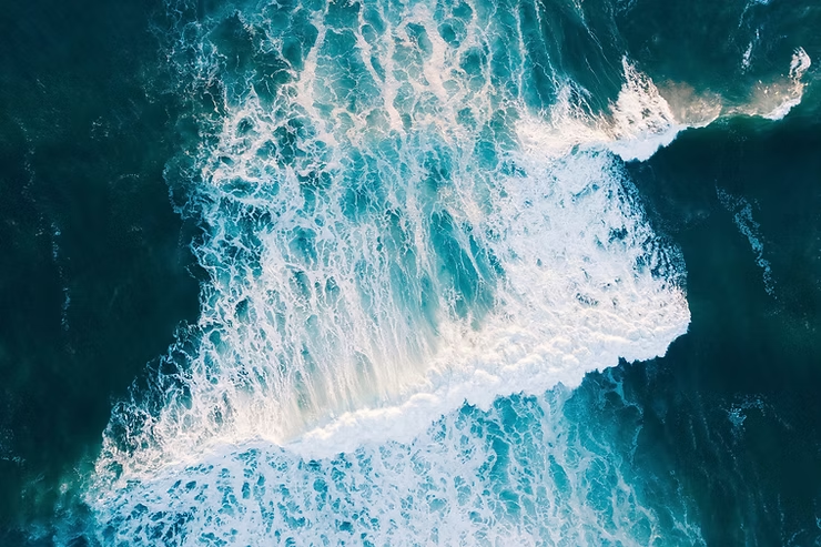 Waves As Feminine Flow. It chooses its time for silence and its roaring.