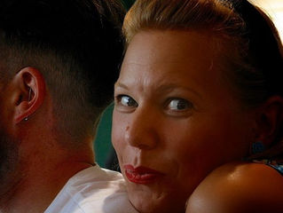 Get your cheeky glow for summer ;)