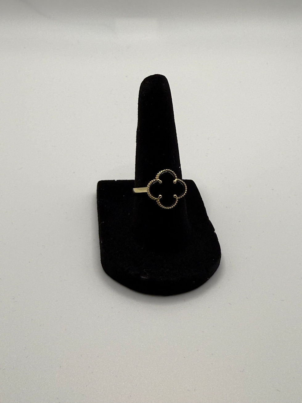 Clover Ring 10k