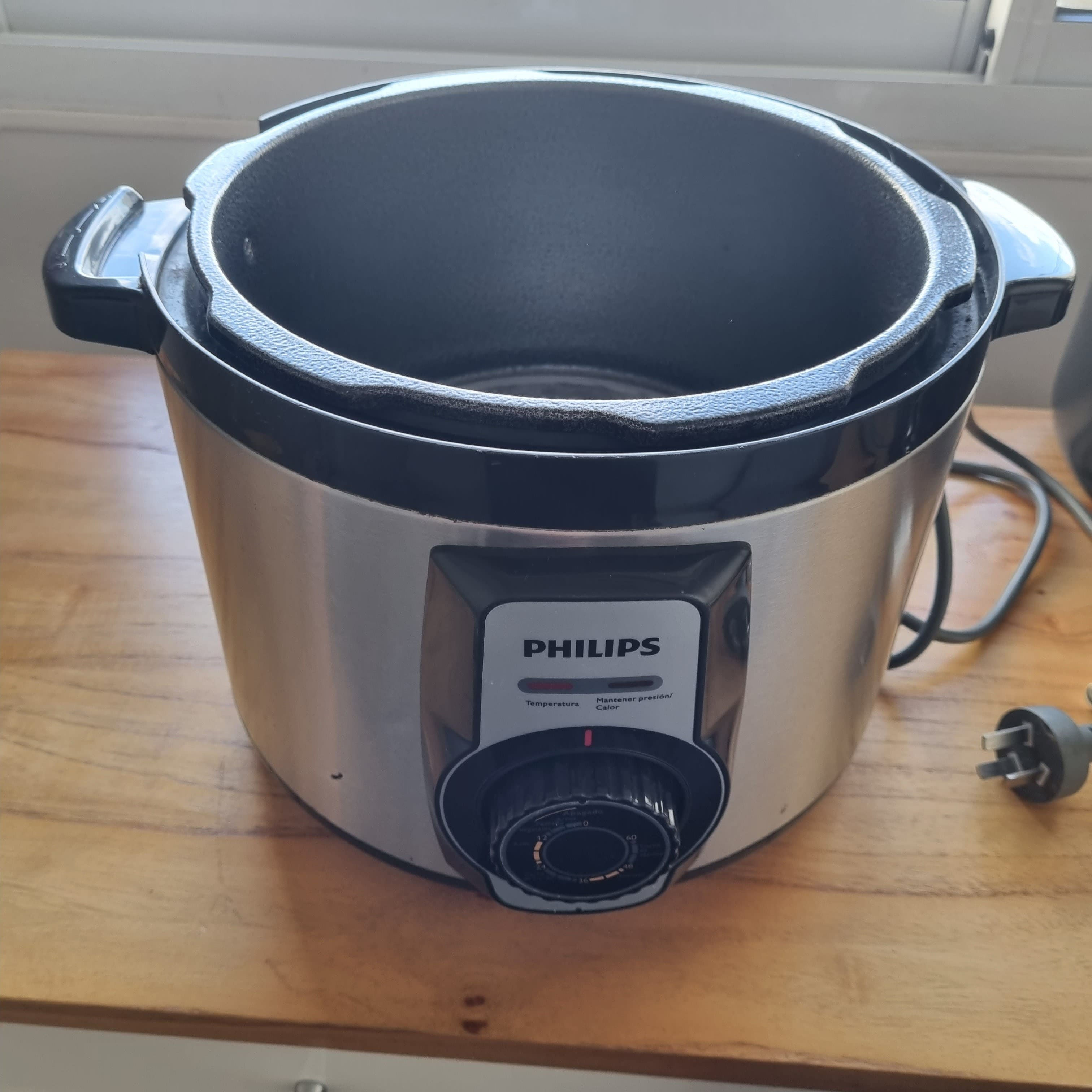 Olla a presion eléctrica mecánica Philips HD2103