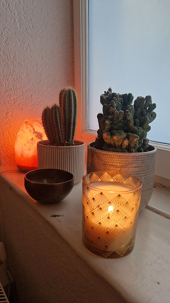 Lucie Catillaz Kinésiologie et Sonothérapie.jpg