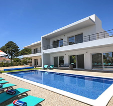 Carvoeiro Rentals Villa Maritima pool casa.