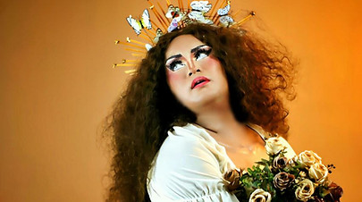 flora-saint-light_edited.jpg