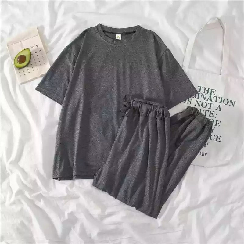 תמונה ממוזערת: Two Piece Female Set