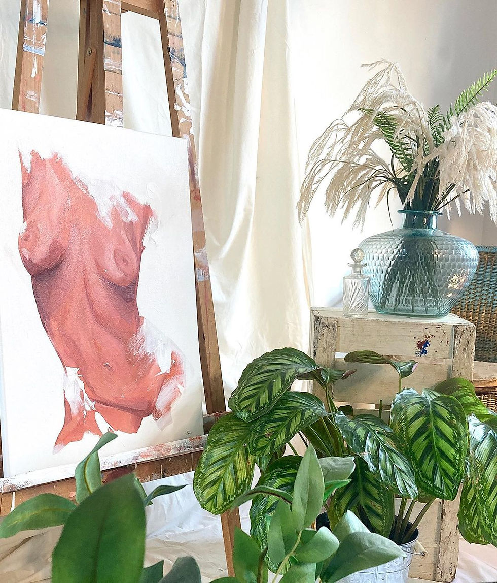 Nude artwork of the female form created by contemporary artist, Tiggy Beaman