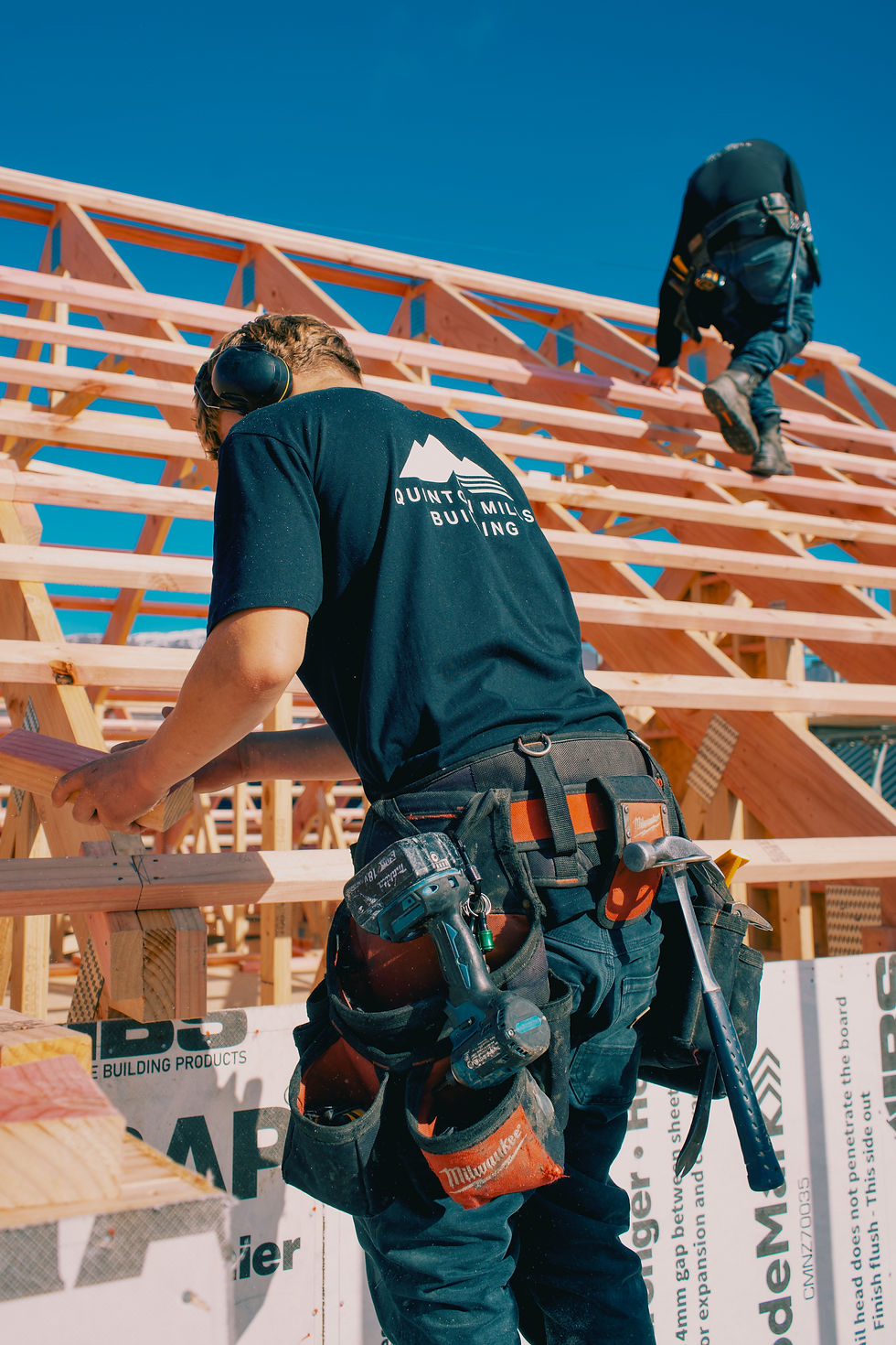 Builders crew Wanaka