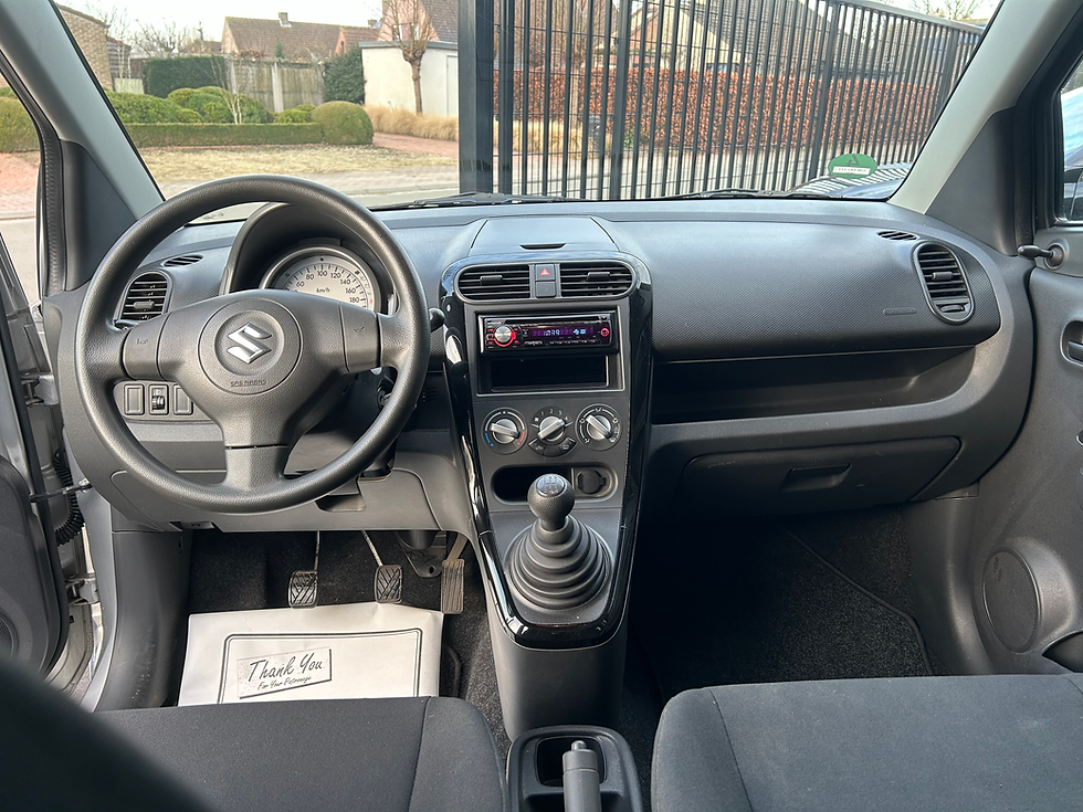 Thumbnail: Suzuki Splash 1.0l benzine