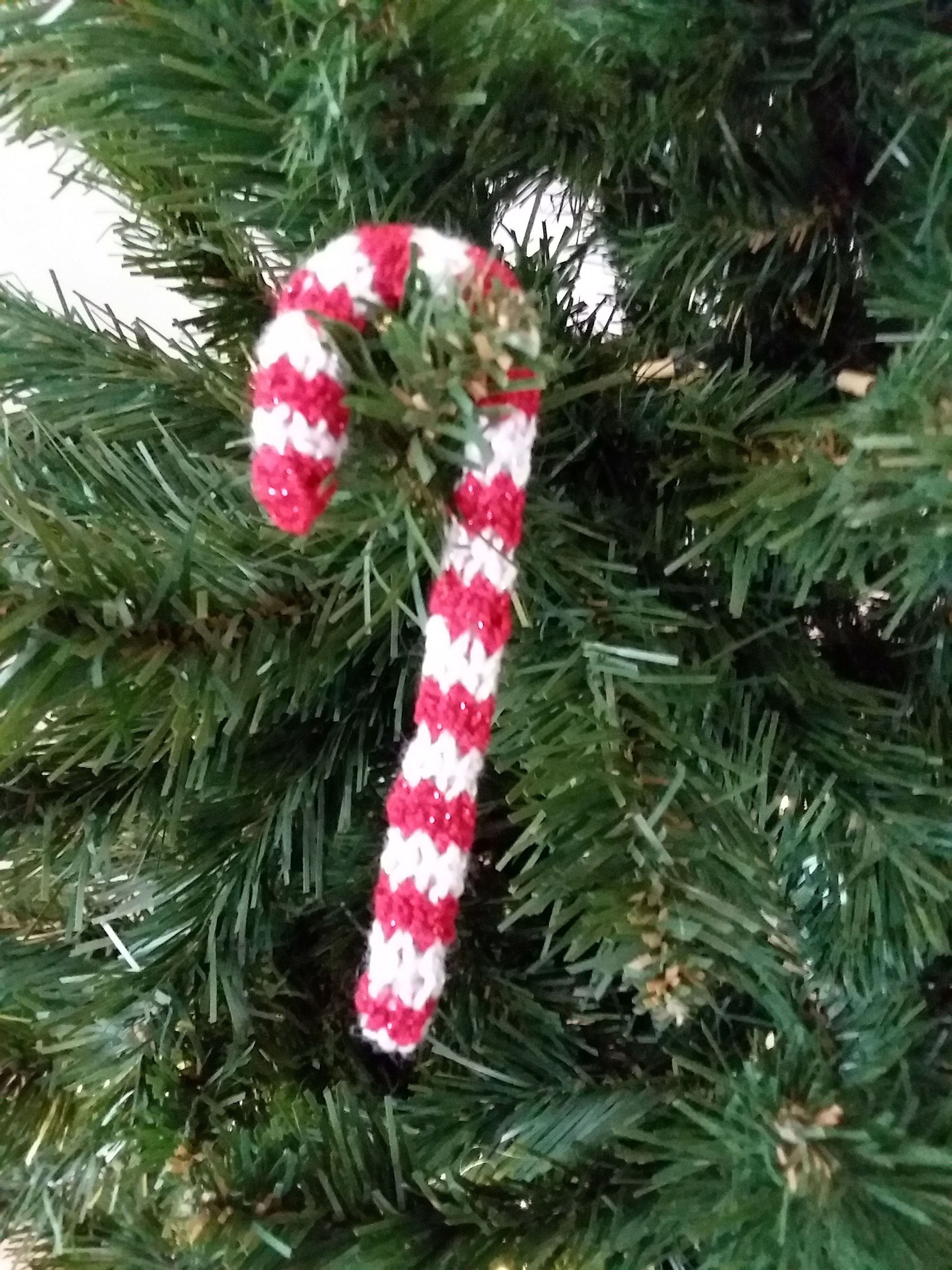 Candy Cane                 4.5" long