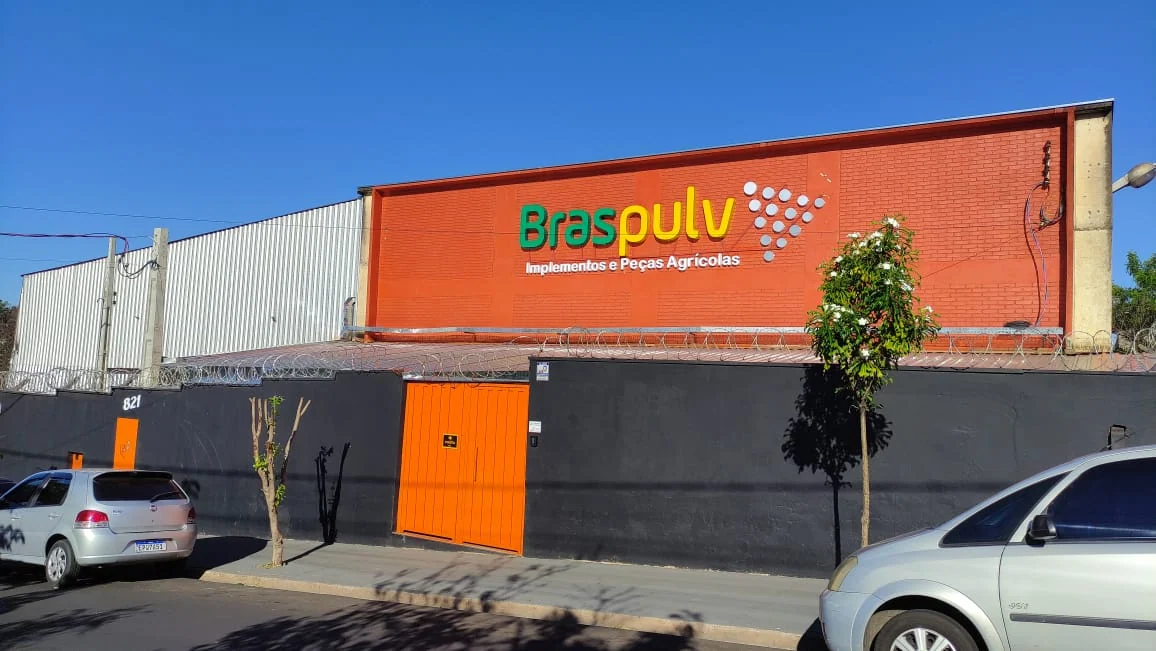 Fachada da Braspulv em Matão, São Paulo