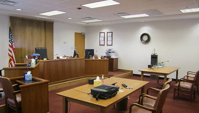 律师造假被抓后,客人如何翻案?