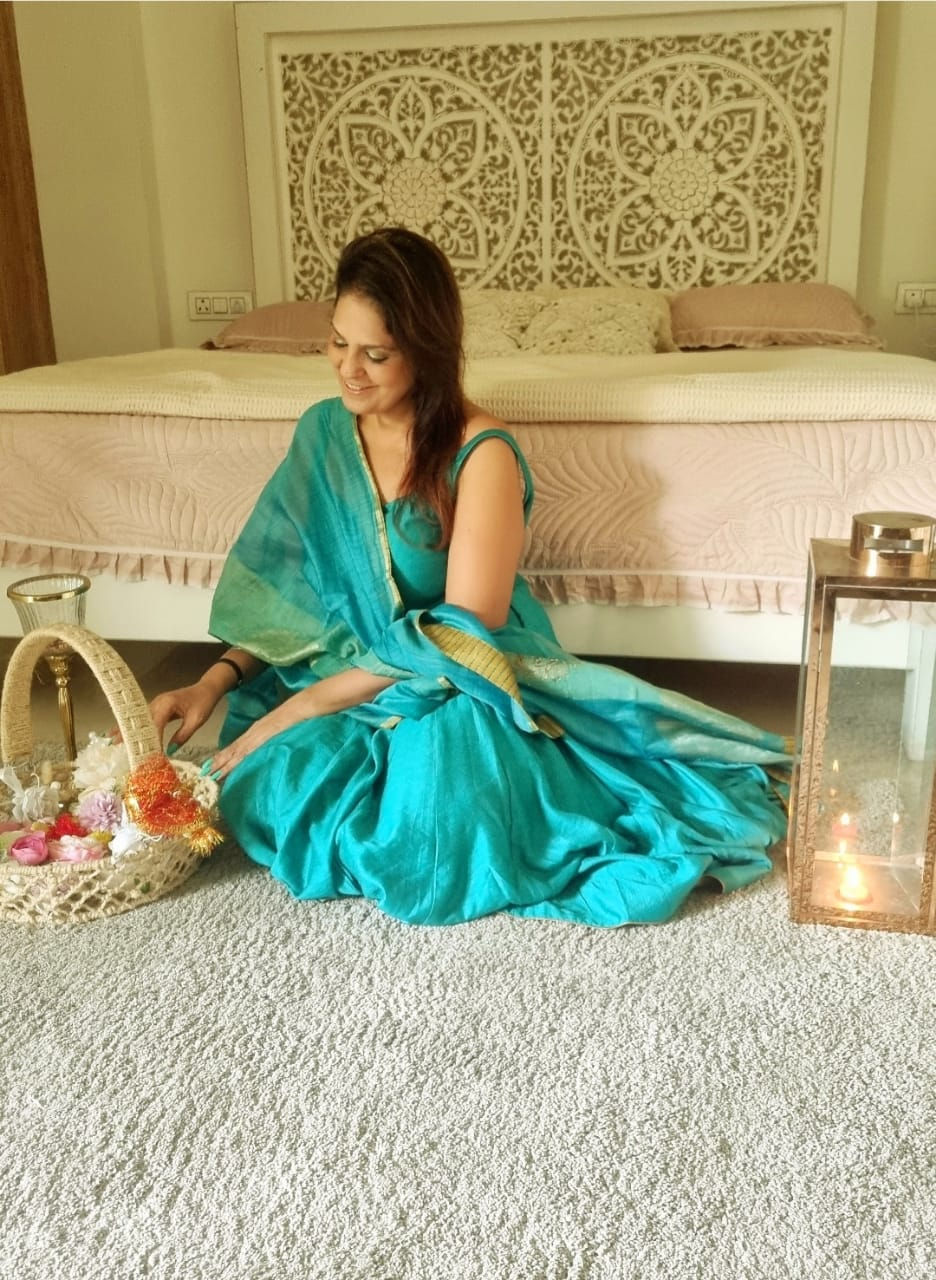 Bedroom floor decorated with soft lighting and traditional elements