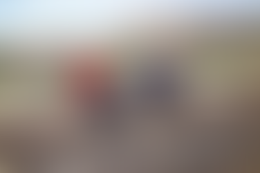 agua dulce boys sitting