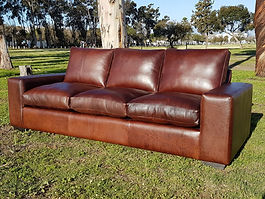 leather couch Manhatten